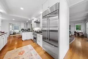 115 Bay View St, Camden, ME 04843 - Photo 9