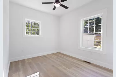 11 Chestnut Street, Old Orchard Beach, ME 04064 - Photo 33