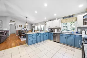 3 Bartlett Pines Dr, Waterboro, ME 04030 - Photo 5