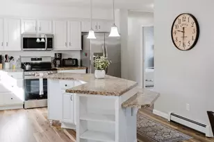 8 Pine St, Brunswick, ME 04011 - Photo 15