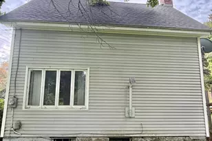 257 Pleasant St, Fort Kent, ME 04743 - Photo 5