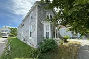 93 Parkview Ave, Bangor, ME 04401 - Photo 1