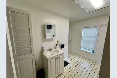 93 Parkview Avenue, Bangor, ME 04401 - Photo 25