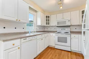 5 Starboard Dr, Cape Elizabeth, ME 04107 - Photo 9