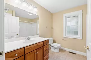 45 Sand Point Ln, Cumberland, ME 04110 - Photo 19