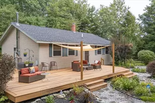 630 Rockland St, Rockport, ME 04856 - Photo 9