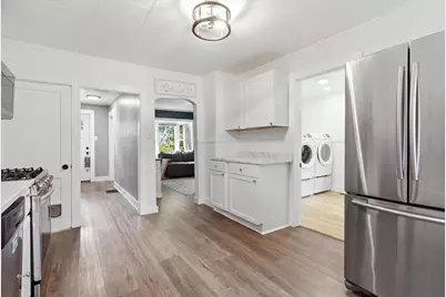 36 Winter Street, Lewiston, ME 04240 - Photo 11