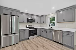 32 Tall Pines Dr, Saco, ME 04072 - Photo 13