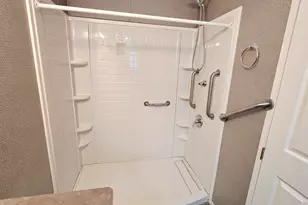 3 Parkview Ln, Lewiston, ME 04240 - Photo 19