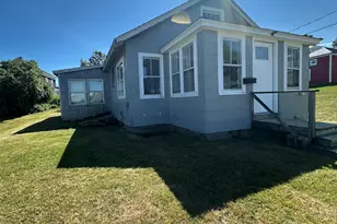 8 Michenor St, Eastport, ME 04631 - Photo 7