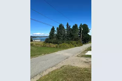 8 Michenor Street, Eastport, ME 04631 - Photo 9