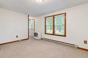 5 Iris Dr, Scarborough, ME 04074 - Photo 9