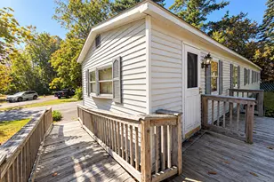 85 Farnham St, Portland, ME 04103 - Photo 15