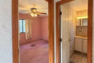85 Farnham St, Portland, ME 04103 - Photo 31