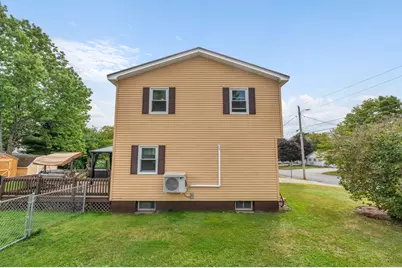 21 Western Avenue, East Millinocket, ME 04430 - Photo 9