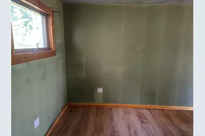 1423 Park Street, Livermore Falls, ME 04254 - Photo 15