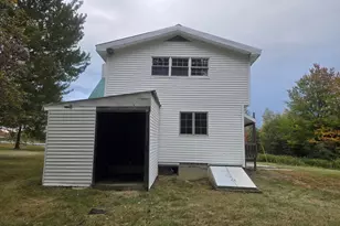1423 Park St, Livermore Falls, ME 04254 - Photo 23