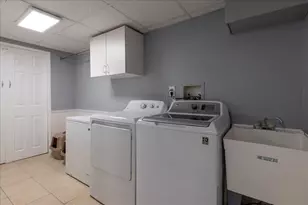 155 Washington St, Camden, ME 04843 - Photo 35
