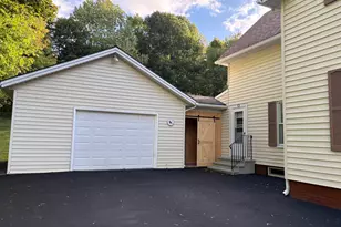 25 Hudson Ave, Guilford, ME 04443 - Photo 3