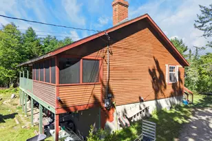 565 Toddy Pond Rd, Surry, ME 04684 - Photo 9
