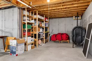 32 Carriage Hill Dr, Windham, ME 04062 - Photo 67
