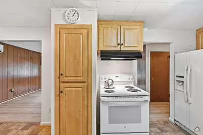 32 Mountain View Drive, Paris, ME 04281 - Photo 5