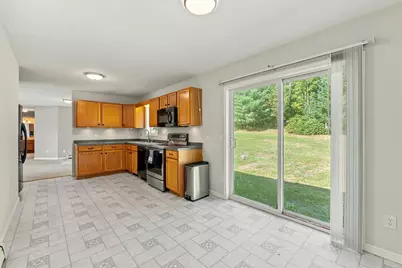 7 Meadow Way, Richmond, ME 04357 - Photo 11