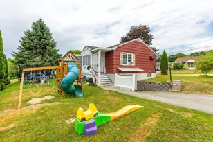 705 College St, Lewiston, ME 04240 - Photo 3