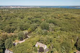 2 Rock Crest Dr, Cape Elizabeth, ME 04107 - Photo 3