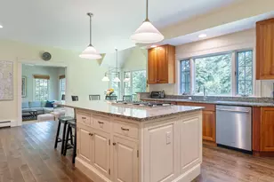 2 Rock Crest Dr, Cape Elizabeth, ME 04107 - Photo 9