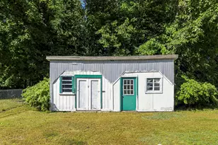 9 Sanford Ave, Milo, ME 04463 - Photo 31