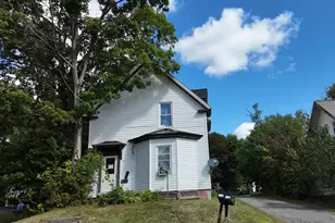 19 Oakland St, Waterville, ME 04901 - Photo 1