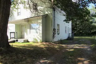 7 Gray St, Madison, ME 04950 - Photo 3