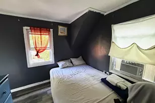 92 Cottage St, Westbrook, ME 04092 - Photo 19