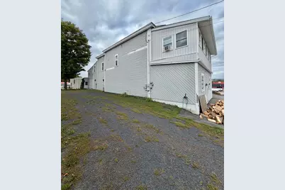 106 McKinley, Van Buren, ME 04785 - Photo 15