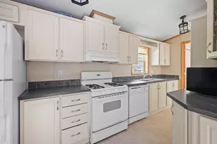 195 Oak Hill Rd, Lebanon, ME 04027 - Photo 11
