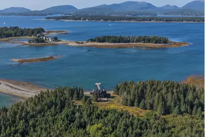 1 Fish Point, Cranberry Isles, ME 04625 - Photo 3