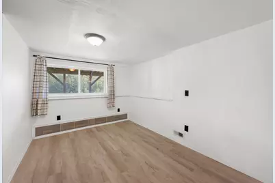 2385 Broadway, Bangor, ME 04401 - Photo 57