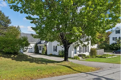 115 Washington Avenue, Gardiner, ME 04345 - Photo 3