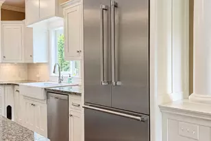 339 Turnpike Dr, Camden, ME 04843 - Photo 23