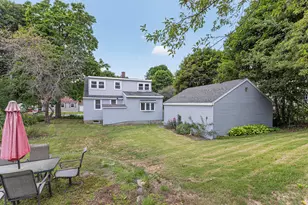 4 Farm Hill Rd, Cape Elizabeth, ME 04107 - Photo 5