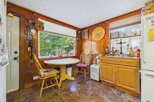 498 Hunts Meadow Rd, Whitefield, ME 04353 - Photo 3