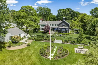 8 West Street, Kennebunkport, ME 04046 - Photo 1