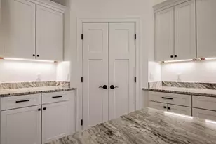 21 Elmwood Ave, Scarborough, ME 04074 - Photo 29