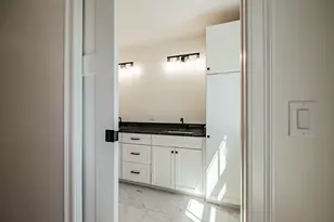 21 Elmwood Ave, Scarborough, ME 04074 - Photo 15