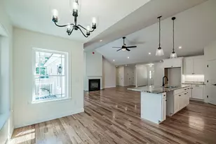 21 Elmwood Ave, Scarborough, ME 04074 - Photo 37
