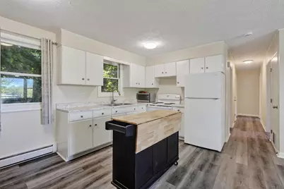 658 Middle Road, Sabattus, ME 04280 - Photo 7