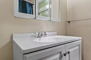 658 Middle Rd, Sabattus, ME 04280 - Photo 25