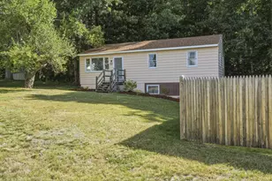 658 Middle Rd, Sabattus, ME 04280 - Photo 37