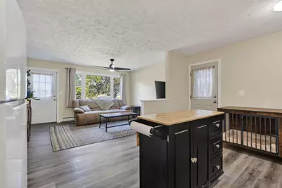 658 Middle Road, Sabattus, ME 04280 - Photo 11